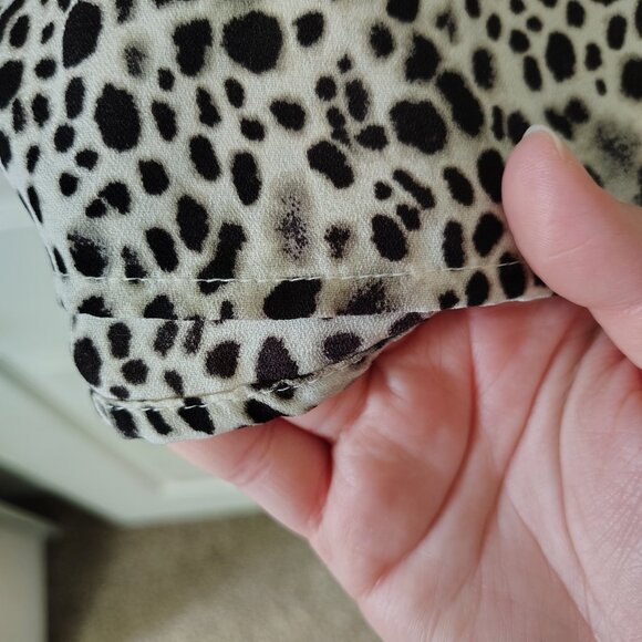 A New Days Leopard Printed Blouse XXL - Picture 4 of 5